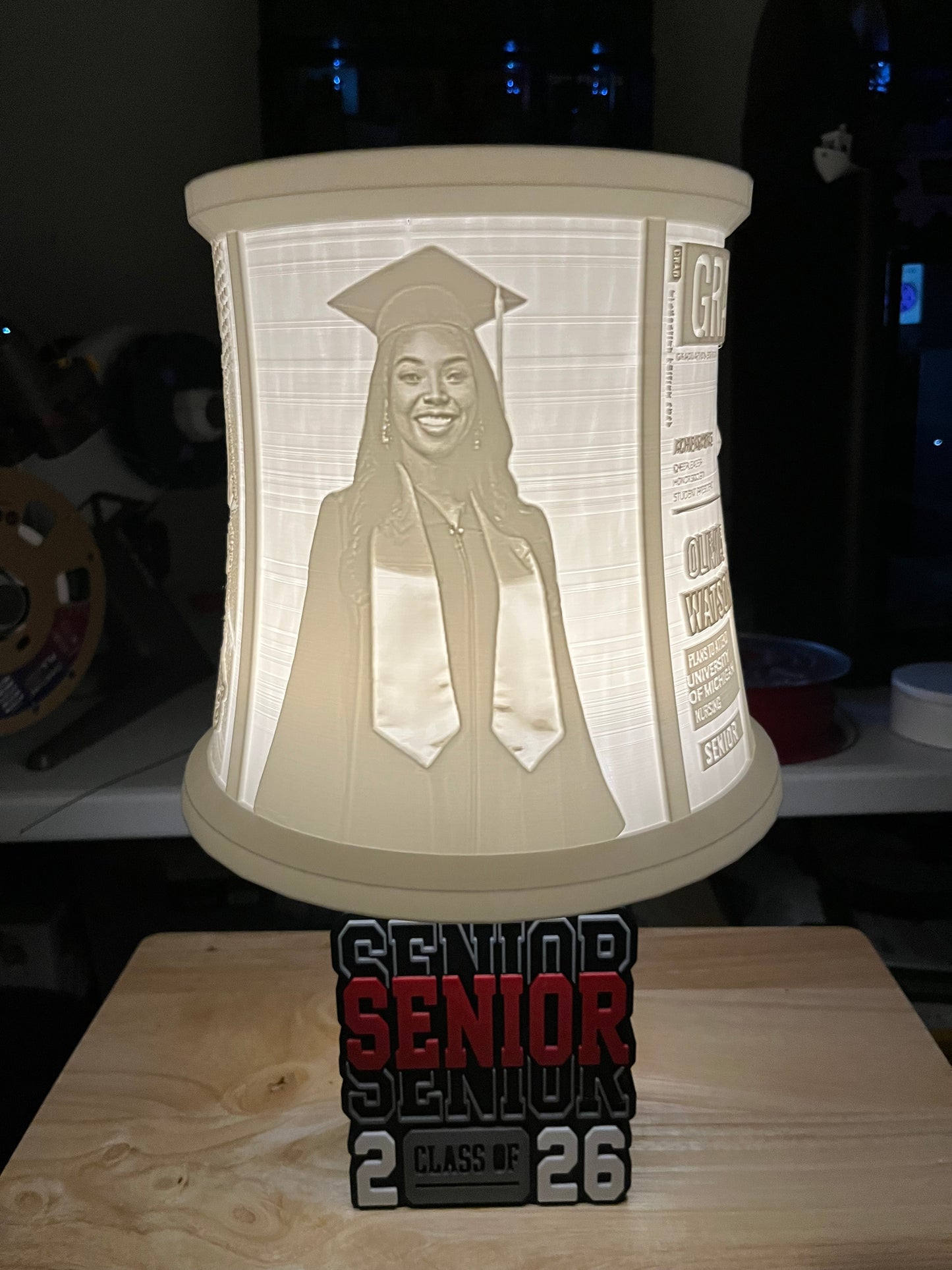 Custom senior 3d printed graduation lamp